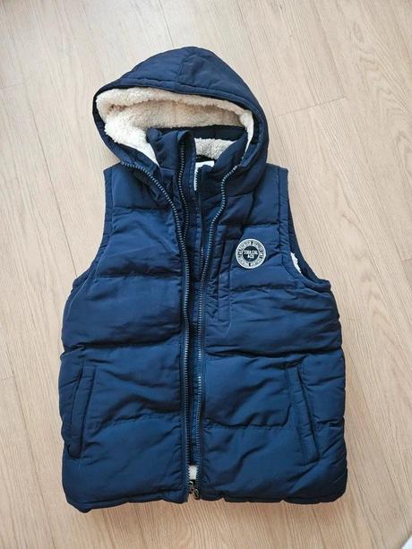 Vesta s beránkem, vel. 11-12 let, 146