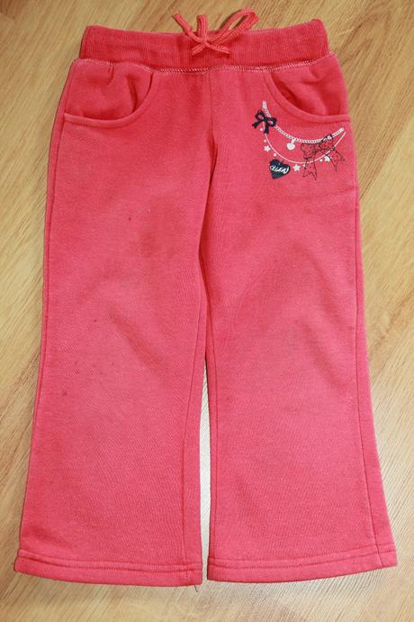 Tepláky kugo červené ... vel. 104, kugo,104