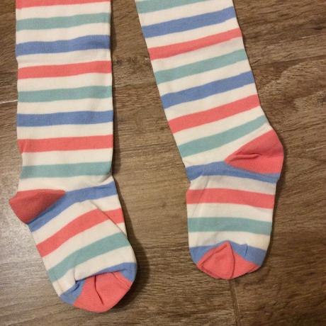 Punčochy s proužkem, 122