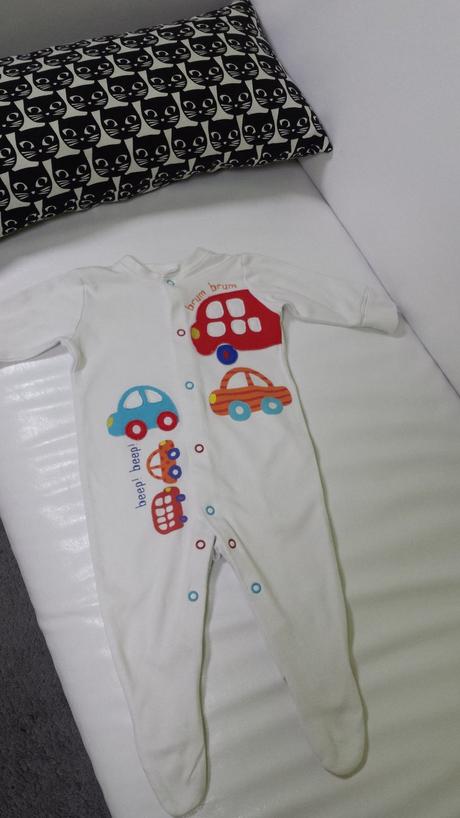 Overal auticka, next,62