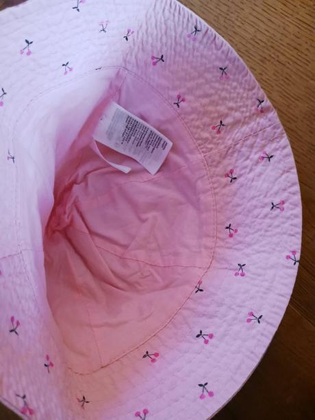 H&m klobouček č.134/140, h&m,134