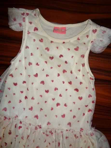 Bílé tylové šaty - stříbrnorůžová srdíčka, kiki&koko,98