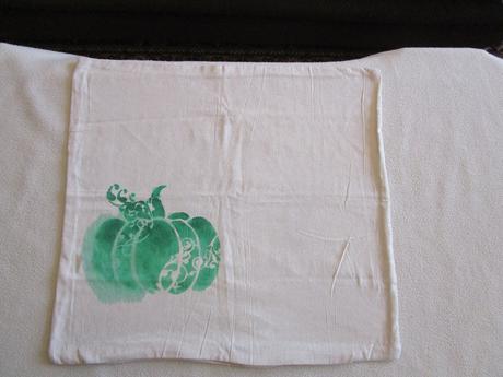 Povlak na polštář se zeleným obrázkem, zap. na zip, 