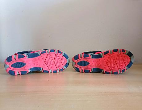 Letní sandálky vel.35. zn alpine pro, alpine pro,35
