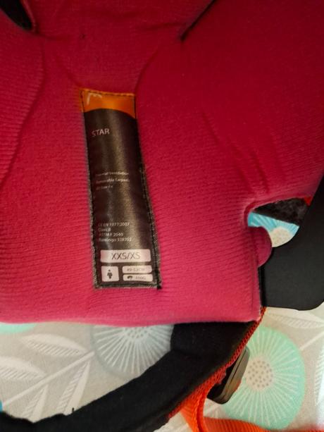 Lyžařská helma zn. head, head,xs