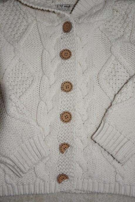 Teplý svetr, next,116