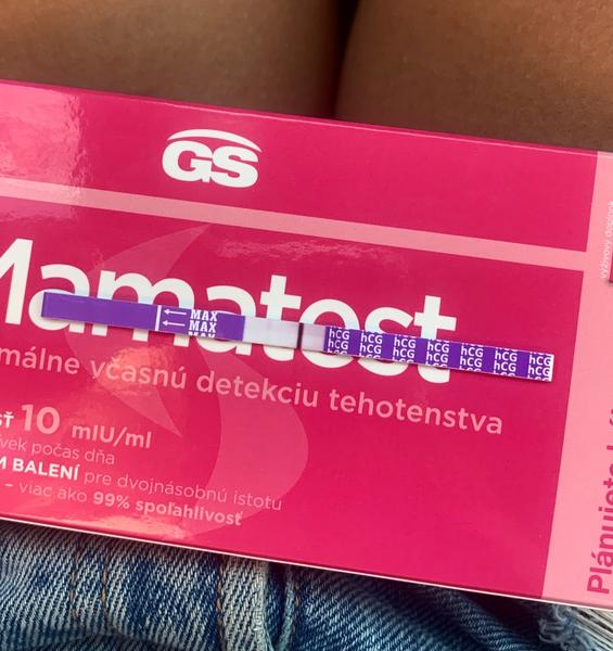 Slabá čárka na mamatestu. Může jít o ducha?