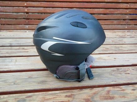 Dětská lyžařská přilba - šedá, xs