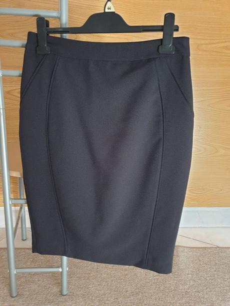 Dámská pouzdrová sukně, f&f,38