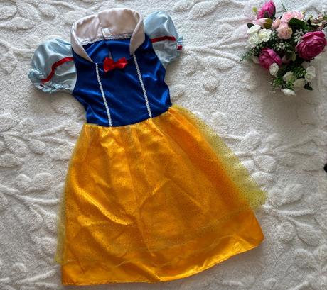 An27/ kostým sněhurka- v.cca 18/24 měsíců, 