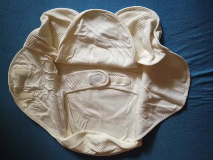 Zavinovacka do autosedacky, 