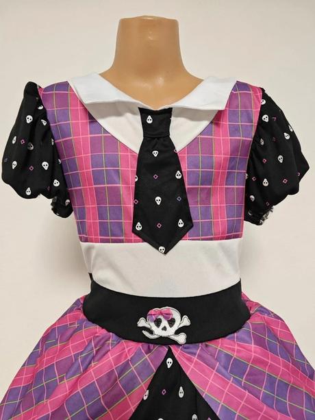 Halloween školačka, 