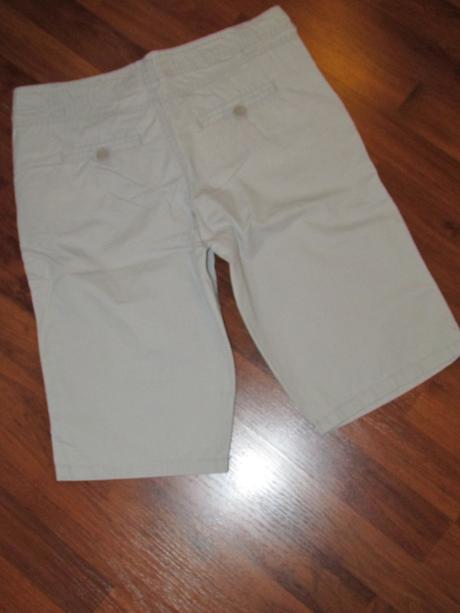 Dámské kraťasy, 38