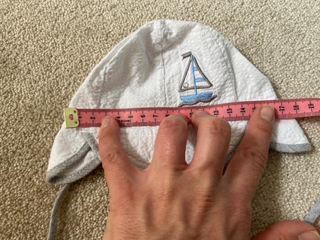 Čepička na léto, 56