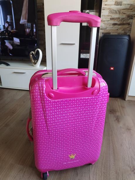 Dívčí cestovní kufr skořepinový, 