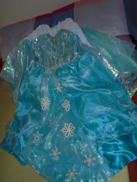 Šaty elsa frozen licence luxusní vel 9/10 let 140, 