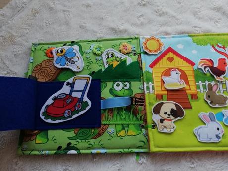 Quiet book se sekačkou, 