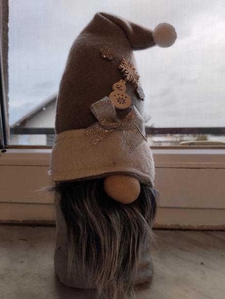 Látkový trpaslík,