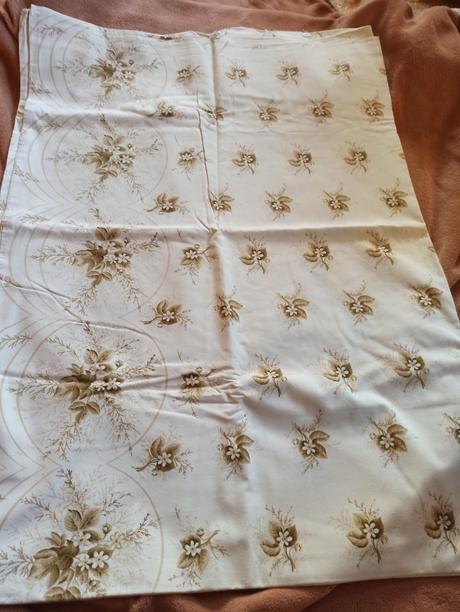 2x povlečení s květy, 