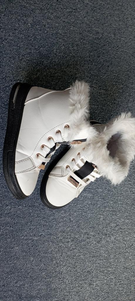 Boty s chlupem zn."cathay moda" vel."32", 32