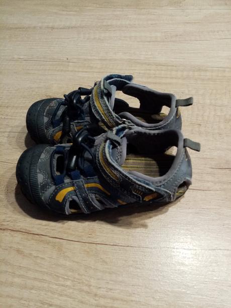 Sandály vel. 25, 25