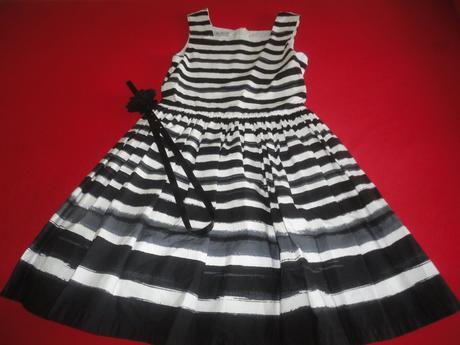 Luxusní společenské šaty c+a, vel. 134, c&a,134