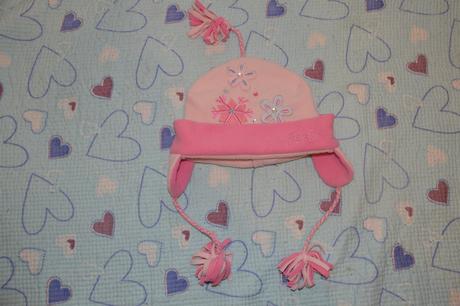 Fleesová čepice s bambulkami a flitry, barbie,128