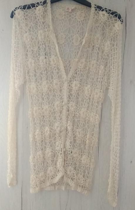 Svetřík háčkovaný, vel. 42-44, smetanová barva., l