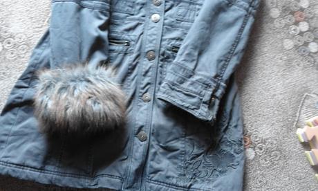 204 - kabát, kenvelo,m