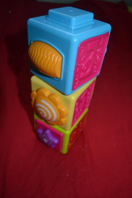 Hračky pro logické myšlení pro nejmenší,