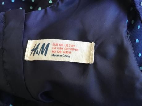 Puntíkaté šaty s kytkou, h&m,128