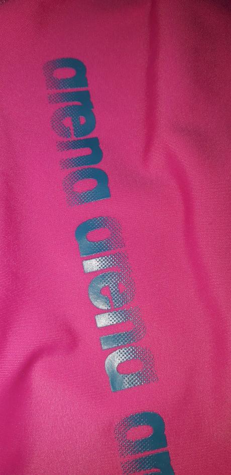 Plavecké plavky arena, 164