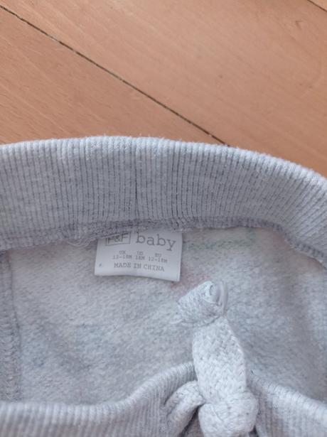 Tepláky 80, baby club,80