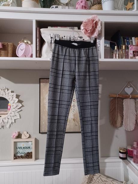 Kárované legíny džegíny reserved, reserved,152