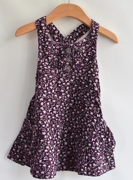 Šaty vel. 9 - 12 m, early days,80