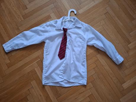 Chlapecky společenský oblek, 146