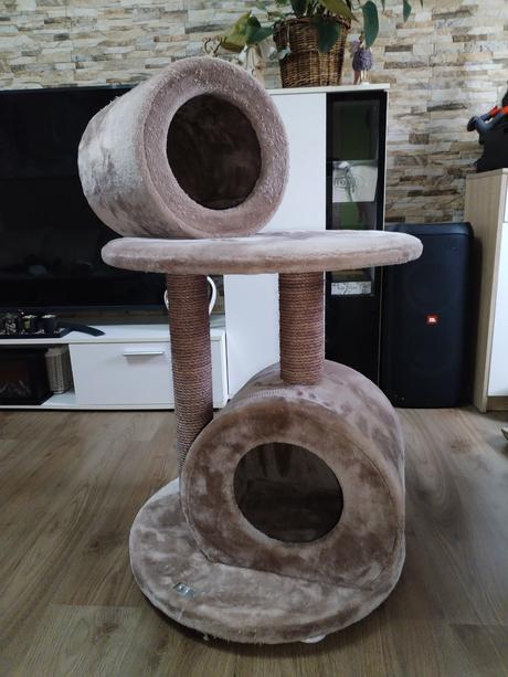 Škrabadlo pro kočičku v růžové barvě, 