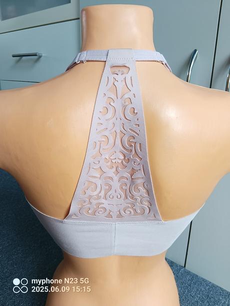 Podprsenka starorůžová vel."80e", 80e