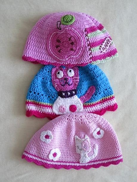 Ručně háčkované čepičky, 86