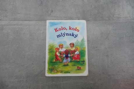 Knížka kolo, kolo, mlýnský,