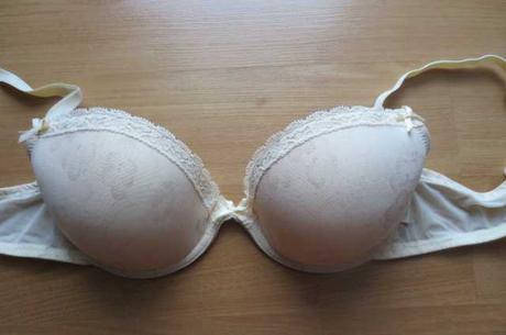 Sassa affairs podprsenka 75 b + kalhotky - tanga, 75b