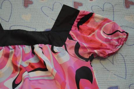 146 152 společenská lesklá halenka, tunika, 146