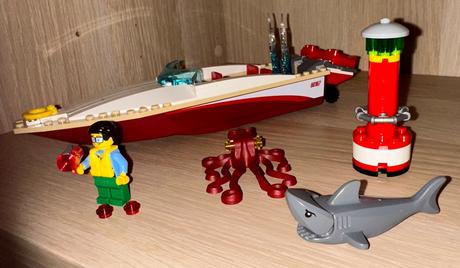 Lego city 60167 základna pobřežní hlídky,