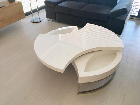 Konferenční a odkládací stolek, 