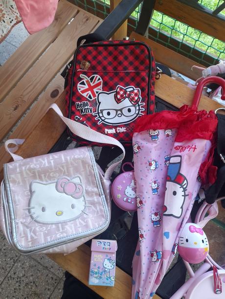 Hello kitty různé věci,