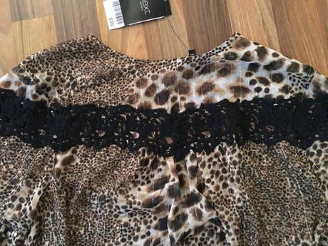 Nová halenka s krajkou, vel 44/xxl i méně,utržené, next,xxl