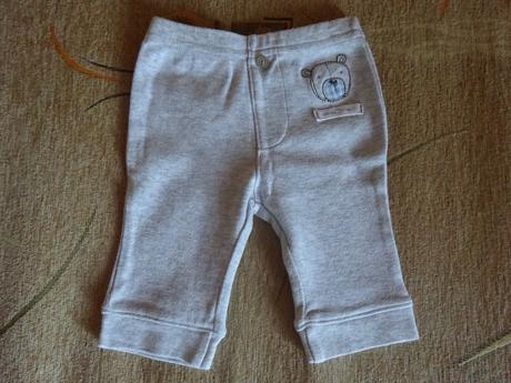 2x tepláky, vel. 62, f&f,62