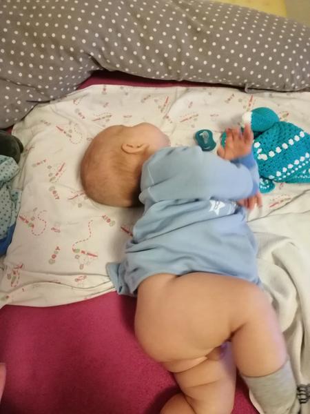 Prohnutí miminka. Co si o tom myslíte?