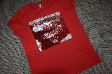 Červené triko f&f s měnícími flitry, 152/158, f&f,152