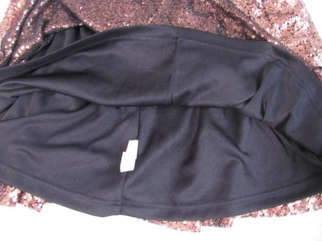 Společenská sukně pošitá měděnými flitry, 40